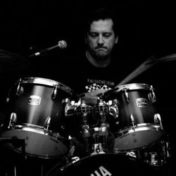 Toni Mercant (batería)