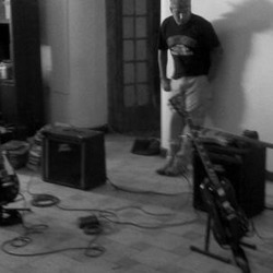 THE WIZARD OF THE GUITAR
