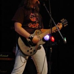 Rubén Lorente (Cantante)